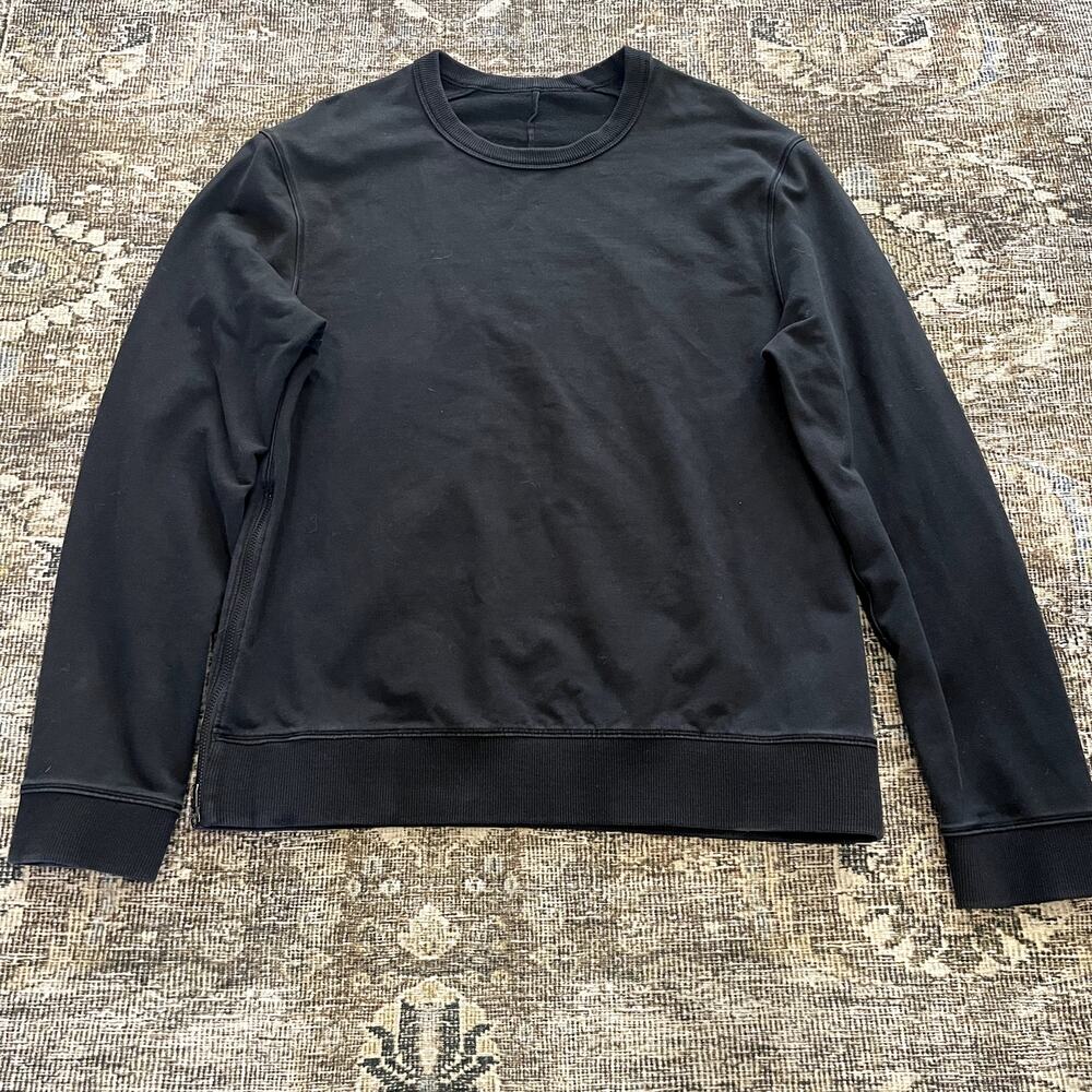 Lululemon Crewneck Black Sweater Pullover Men's Size M